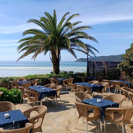 Restaurante Playa De Estorde 3*